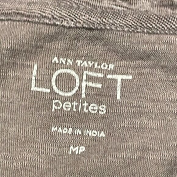 Loft neutral gray asymmetrical ruffle appliqué detail sleeveless MP - Picture 8 of 10